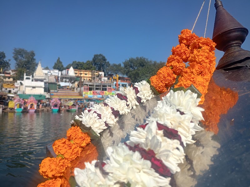 Gwarighat Narmada Ghat - Gwarighat Narmada Ghat, 4W5H+X3M, Gwarighat, Jabalpur, Madhya Pradesh 482008, India