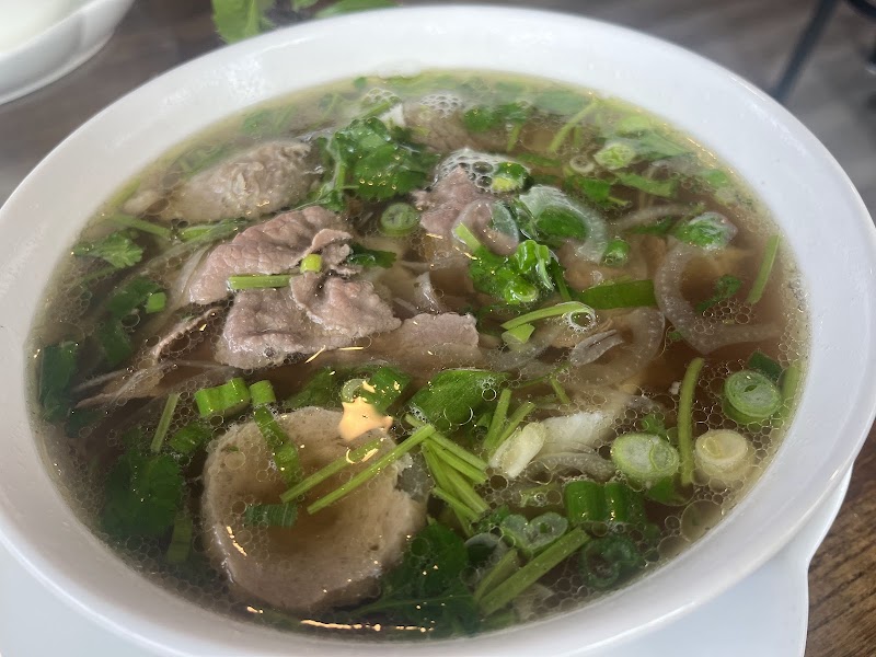 Lotus Pond Vietnamese Cuisine - Lotus Pond Vietnamese Cuisine 12752 Aurora Ave N, Seattle, WA 98133, USA