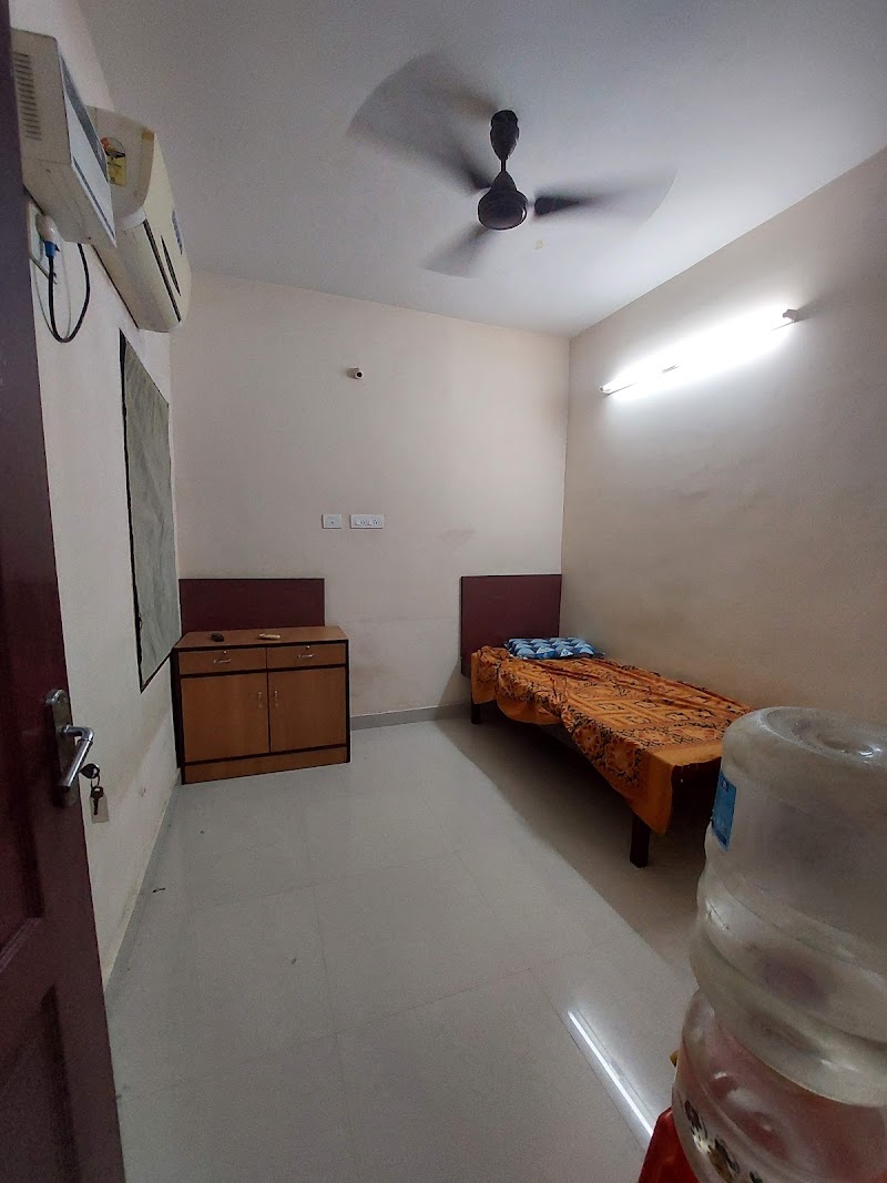 M Square Guest House - M Square Guest House W65H+JXC, Karapakkam, Chennai, Tamil Nadu 600119, India