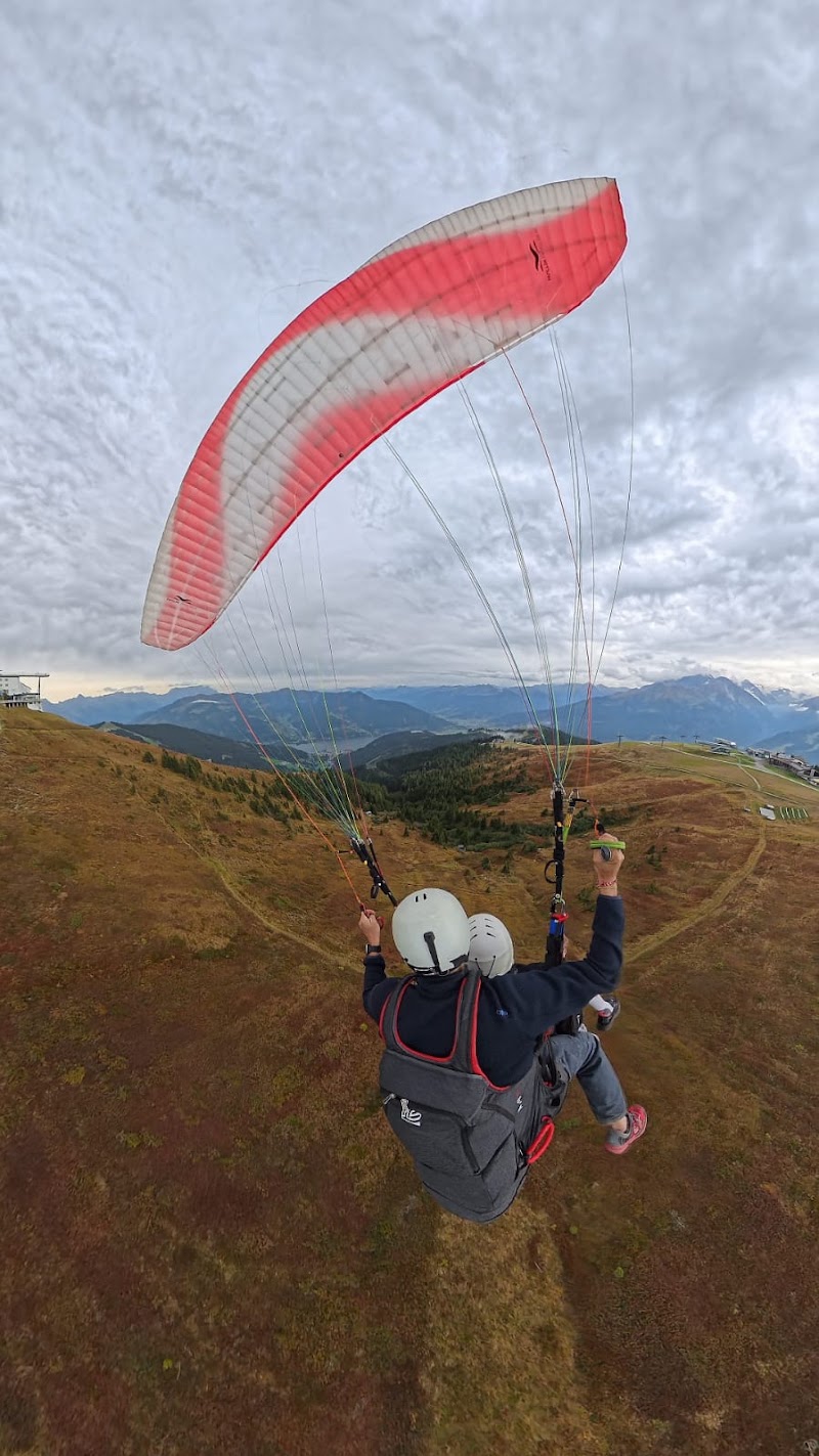 VIP-paragliding Zell Am See - VIP-paragliding Zell Am See, Schmittenstraße 101, 5700 Zell am See, Austria