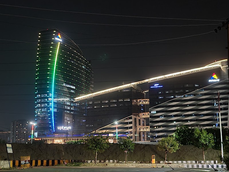 Tower O - Golden Palm Studios - Tower O - Golden Palm Studios NIMBUS THE GOLDEN PALMS, Shop No -20, Sector 168, Noida, Uttar Pradesh 201304, India