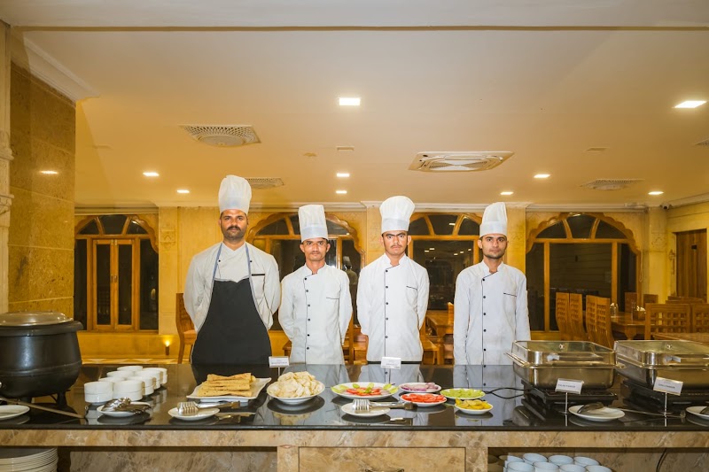 Hotel Golden Haveli - Hotel Golden Haveli, Bera Rd, Postal Colony, Jaisalmer, Rajasthan 345001, India