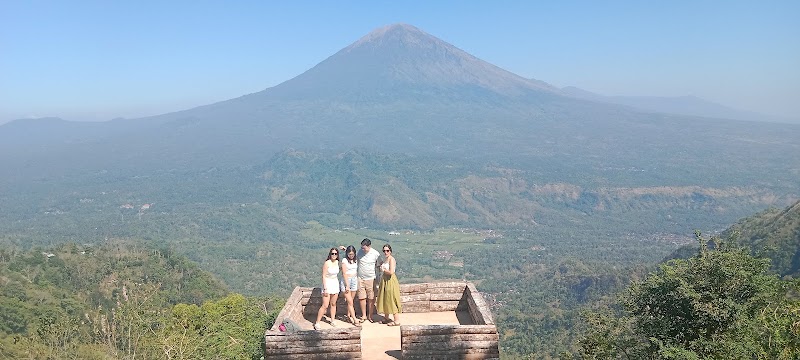 UBUD DRIVER SERVICE AND TOURS - UBUD DRIVER SERVICE AND TOURS, Gg. Anila No.24, Ubud, Kecamatan Ubud, Kabupaten Gianyar, Bali 80571, Indonesia
