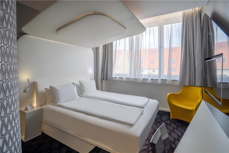 Magic Hotel Bergen City Center, a member of Radisson Individuals - Magic Hotel Bergen City Center, a member of Radisson Individuals Nedre Korskirkeallmenningen 1A, 5017 Bergen, Norway
