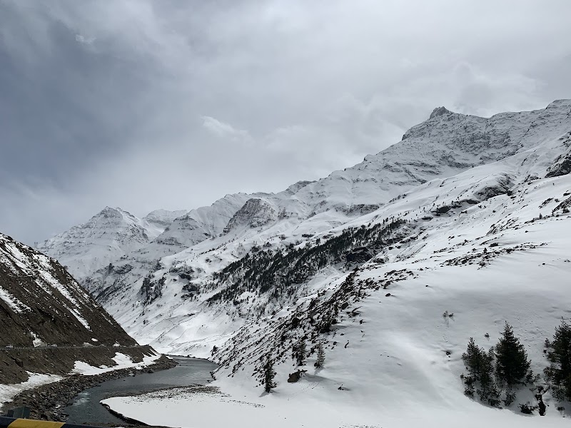Sissu Lake - Sissu Lake Sissu Lake, Himachal Pradesh 175140