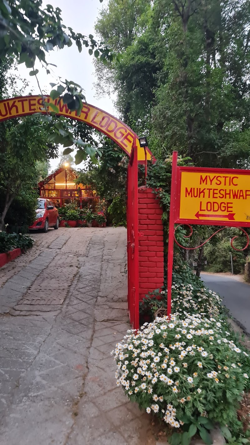 Mystic Mukteshwar lodge - Mystic Mukteshwar lodge, Sargakhet, Mukteshwar, South Gola Range, Uttarakhand 263138, India
