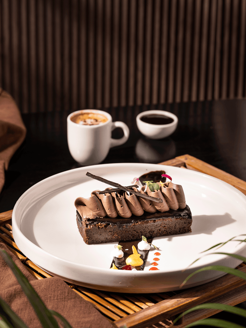 Tapeo - Tapas Dining & Bar - Tapeo - Tapas Dining & Bar, DoubleTree Suites By Hilton, Outer Ring Rd, Amblipura, PWD Quarters, 1st Sector, HSR Layout, Bengaluru, Karnataka 560102, India