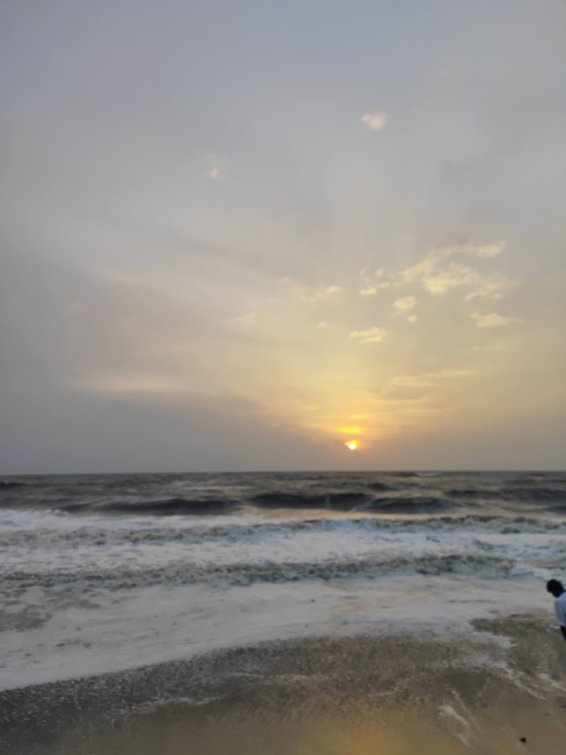 Alappuzha Beach - Alappuzha Beach F8Q9+HG6, Beach Rd, Kunnumpuram, Alappuzha, Kerala 688012, India