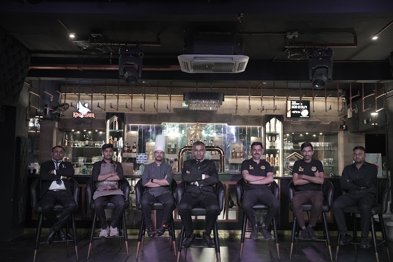 Four Brothers Brewing - Restrobar | Club | Microbrewery - Four Brothers Brewing - Restrobar | Club | Microbrewery Four Brothers, Brewing - Restrobar & Club, Umed Bhawan Palace Rd, near Circuit House, Rai Ka Bagh, Jodhpur, Rajasthan 342001, India