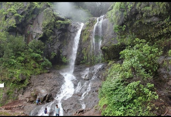Dhobi Waterfall