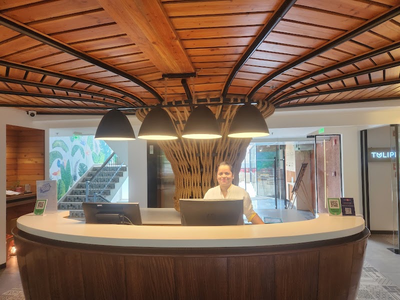 Golden Tulip Goa Vagator - Golden Tulip Goa Vagator Plot No 330/1, Vagator Beach Rd, Coutinho Vaddo, Vagator, Anjuna, Goa 403509, India