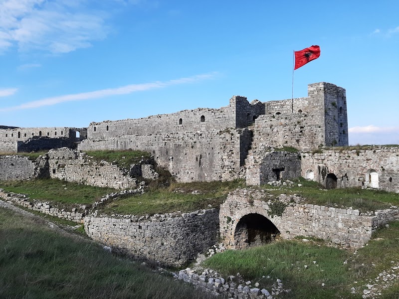 Rozafa Castle - Rozafa Castle, 2FWV+HCH, Rruga Rozafa, Shkodër, Albania