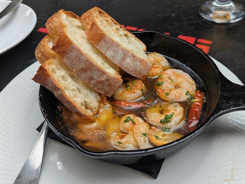 El Mercat Bar de Tapas - Rockville - El Mercat Bar de Tapas - Rockville 101 Gibbs St, Rockville, MD 20850, USA