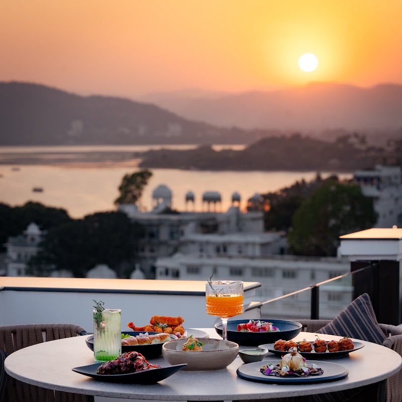 Abaar- Kitchen & Bar - Abaar- Kitchen & Bar 3rd Floor, Hotel The Red Pier, Lal Ghat Road, Old City, Silawatwari, Udaipur, Rajasthan 313004, India