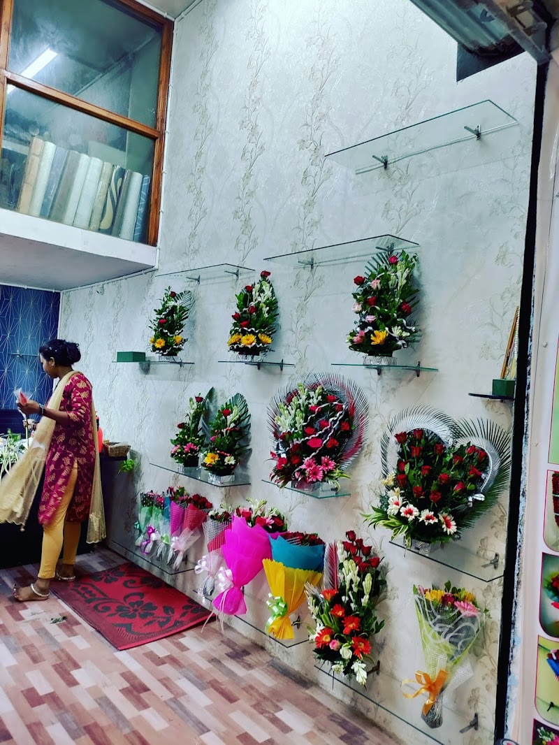 ARPAN FLOWERS (Flower Shop)-- Fresh Flower Bouquet in Raipur(c.g) - ARPAN FLOWERS (Flower Shop)-- Fresh Flower Bouquet in Raipur(c.g), Infront of Siddheshwarnath Hanuman Mandir, Siddharth Chowk, Tikrapara, Raipur, Chhattisgarh 492001, India