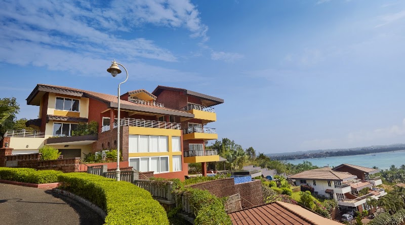 DOLPHIN HEIGHTS 5BHK Sea View Pool Villa Candolim