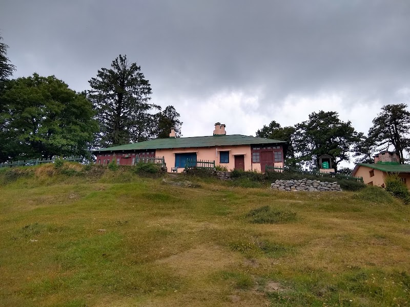 Deoban Forest Rest House - Deoban Forest Rest House, PVX8+6G7, Jadi, Uttarakhand 248123, India
