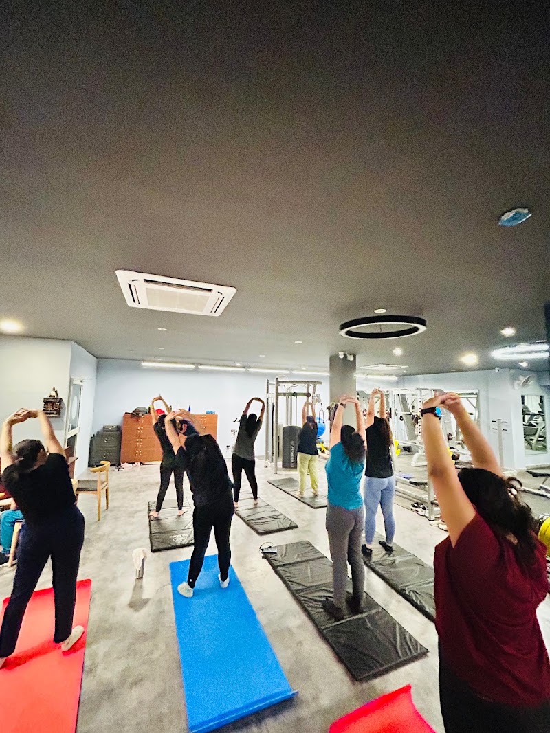 Glofit Gym - Glofit Gym H, 816, Sector 47, Gurugram, Haryana 122018, India