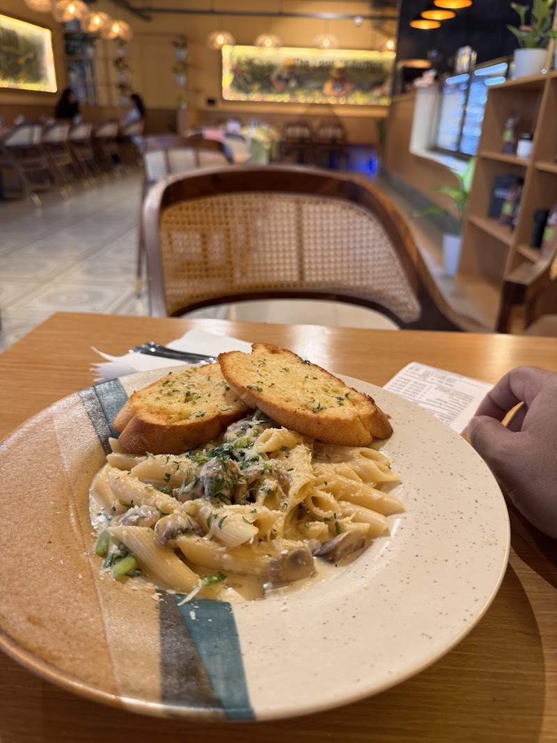 Big bean cafe - Big bean cafe 43/1 (Old No : 54 ). 2nd Main Road, 40th Cross Rd, 8th Block, Jayanagar, Bengaluru, Karnataka 560082, India
