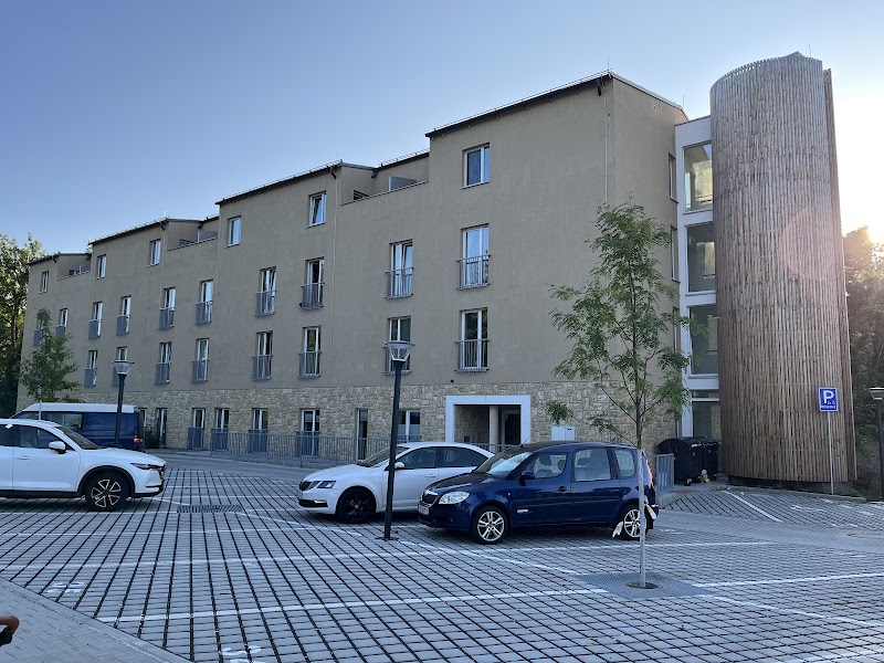 Charming studio near Prague Airport - Prague Landing Apartments - Charming studio near Prague Airport - Prague Landing Apartments, V Kněžívce 595, 252 67 Tuchoměřice, Czechia