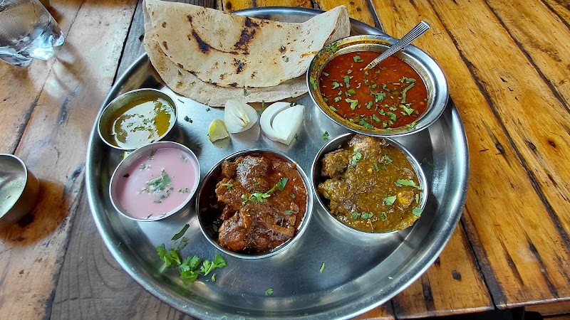 Hotel Marath Mavla - Mutton Bhakri - Hotel Marath Mavla - Mutton Bhakri Pune - Satara Rd, near Nasrapur, Highway, Kamthadi, Maharashtra 412205, India