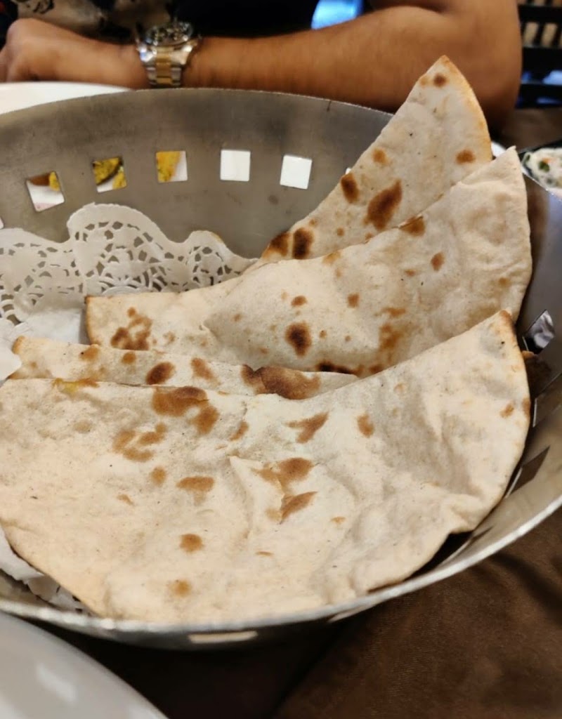 Utsav Cuisine - Utsav Cuisine Anjaneya Building, Orchard Ave, opposite BEST Depot, opp. Powai, Hiranandani Gardens, MHADA Colony 19, Powai, Mumbai, Maharashtra 400076, India