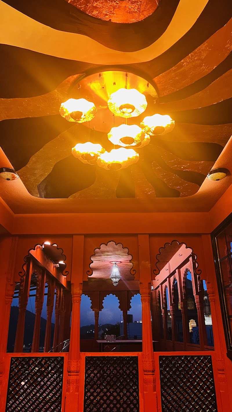 Elysium Retreat- The Heritage Haveli - Elysium Retreat- The Heritage Haveli Asind Ki Haveli, 949, City Palace Rd, Jagdish Chowk, Udaipur, Rajasthan 313001, India