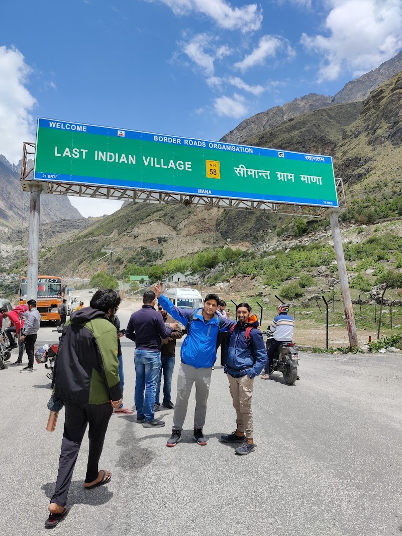 Retreat in Himalayas - Retreat in Himalayas Balaknath Temple Road, near Hosteller, Upper Tapovan, Tapovan, Rishikesh, Uttarakhand 249192, India