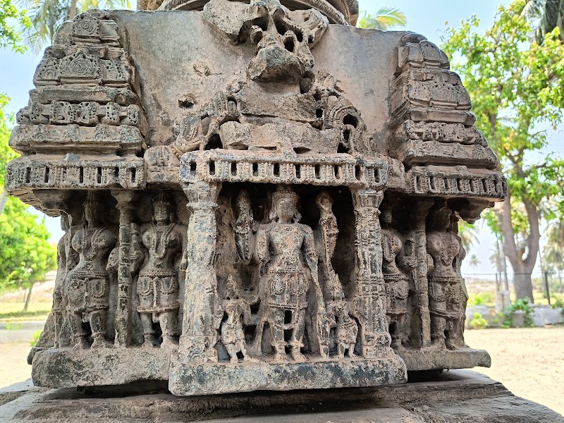 Huchhappayya Mantapa (ಹುಚ್ಚಪ್ಪಯ್ಯ ಮಂಟಪ) - Huchhappayya Mantapa (ಹುಚ್ಚಪ್ಪಯ್ಯ ಮಂಟಪ), Hachappa Mantapa, 227, Anegundi, Karnataka 583227, India