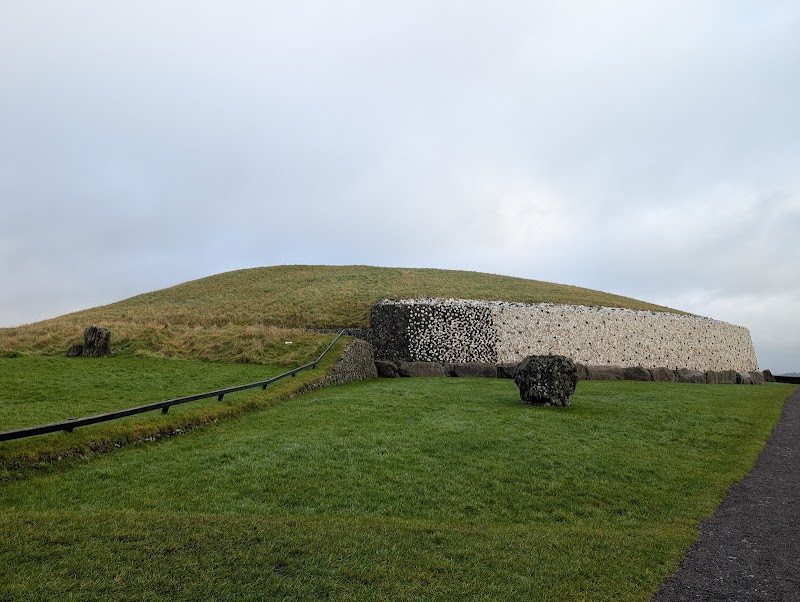 Brú na Bóinne Visitor Centre Newgrange and Knowth - Brú na Bóinne Visitor Centre Newgrange and Knowth, Brú na Bóinne, Roughgrange, Donore, Co. Meath, A92 EH5C, Ireland