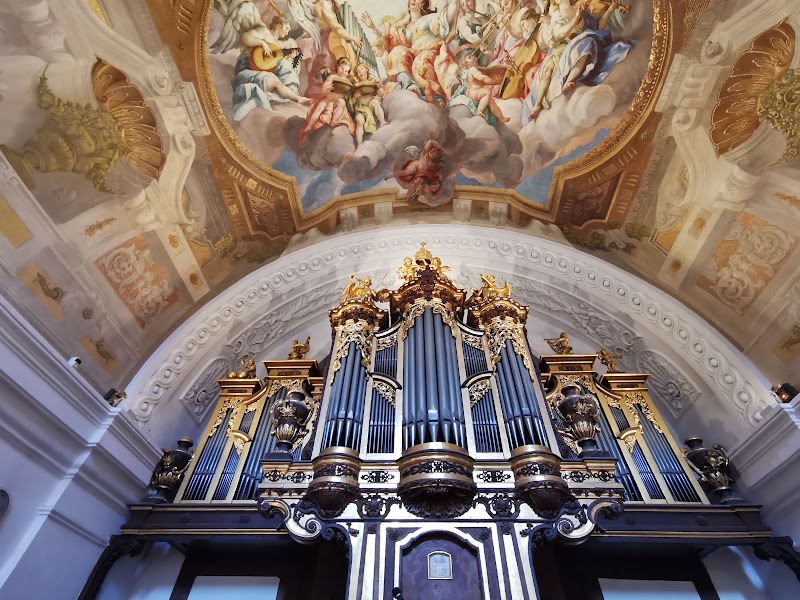 St. Charles's Church - St. Charles's Church Karlskirche, Karlsplatz 10, 1040 Wien, Austria