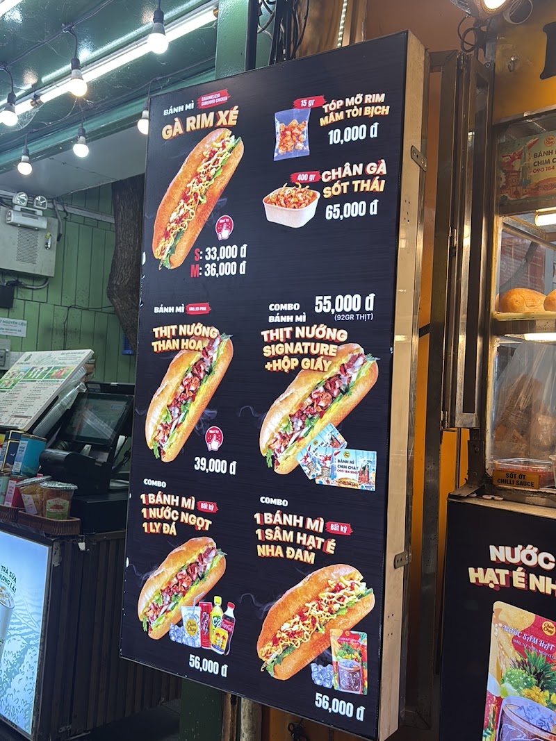 Bánh Mì Chim Chạy Minh Khai - Phường Bến Nghé - Bánh Mì Chim Chạy Minh Khai - Phường Bến Nghé 11/4 Nguyễn Thị Minh Khai, Quận 1, Hồ Chí Minh, Vietnam