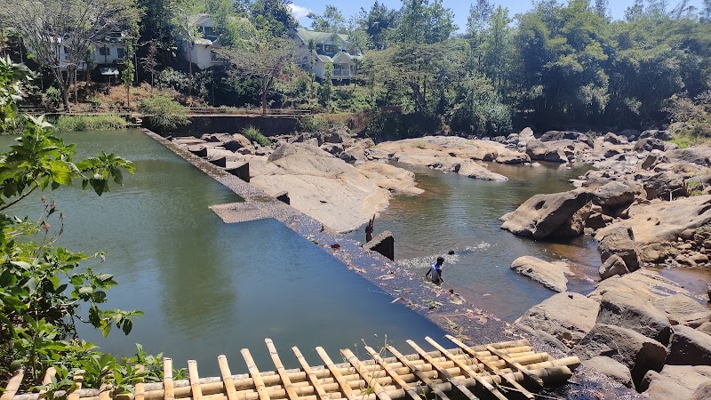 Power House Waterfalls - Power House Waterfalls 23F4+H4W, Muthirappuzhayar, Aadit, Kerala 685565, India