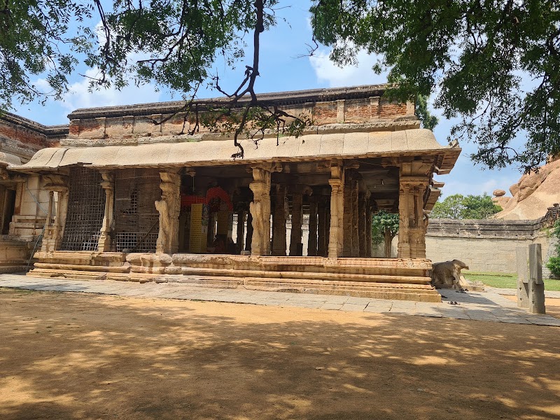 Ancient Shri Malyavanta Raghunatha Temple - Ancient Shri Malyavanta Raghunatha Temple, 8FFQ+R4C, Venkatapura, Karnataka 583221, India