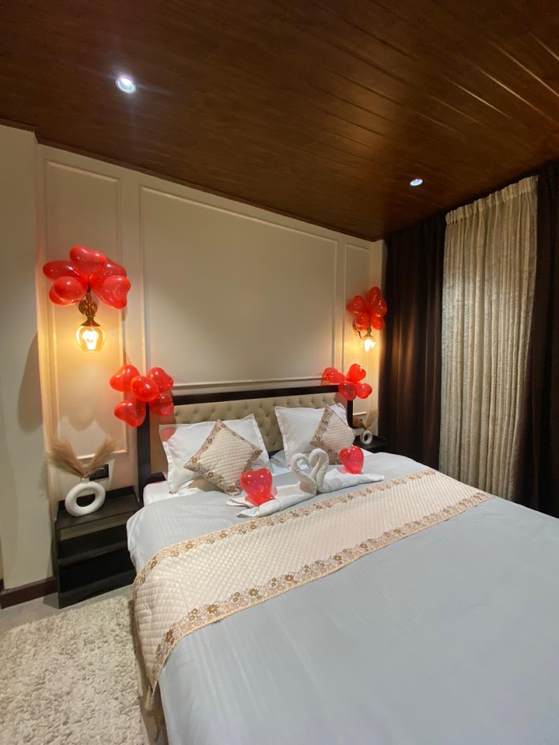 Denka's Stay Darjeeling - Denka's Stay Darjeeling Merry Villa, Hill Cart Rd, Rajbari, Darjeeling, West Bengal 734101, India
