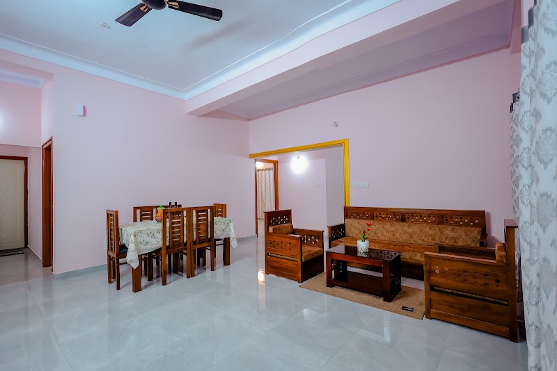Cozy Corner Homestay - Cozy Corner Homestay Block No 14, Dairy Farm Old, Webs Rd, behind New SP office, Karnangeri, Madikeri, Karnataka 571201, India