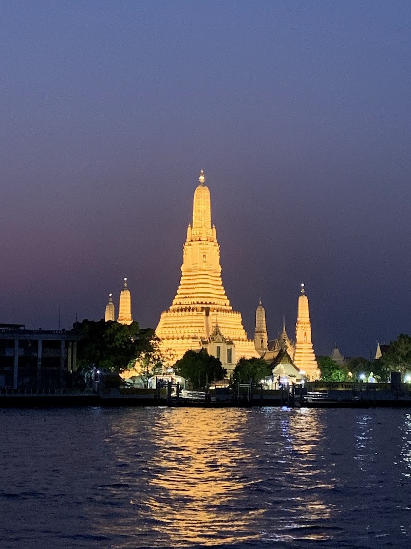 Riva Arun Pier - Riva Arun Pier, PFVR+MM6 ซอยเพ็ญพัฒน์1 Khwaeng Phra Borom Maha Ratchawang, Khet Phra Nakhon, Krung Thep Maha Nakhon 10200, Thailand