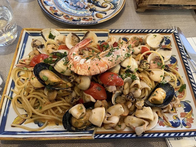 Taverna Dei Servi Firenze - Taverna Dei Servi Firenze Via dei Servi, 52/rosso, 50122 Firenze FI, Italy