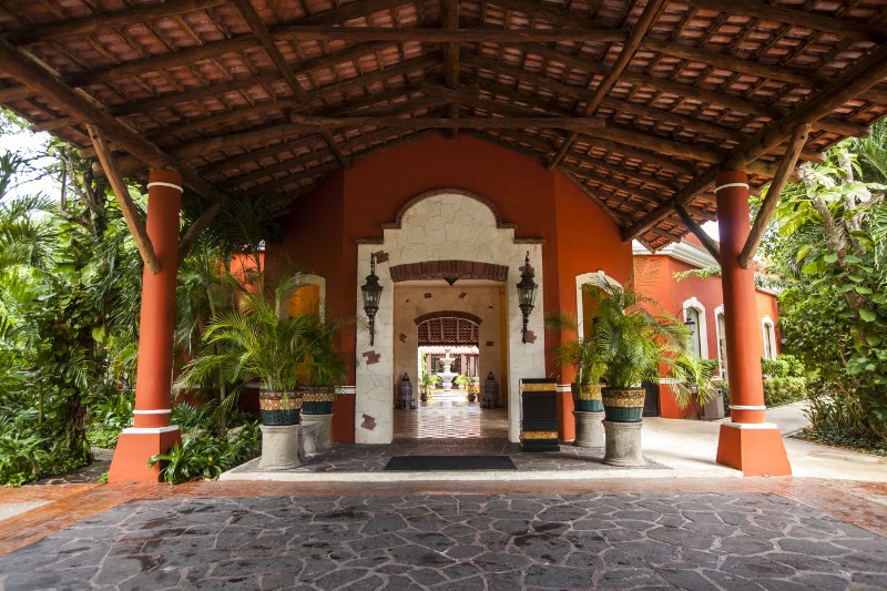 Occidental Cozumel - Occidental Cozumel Carr. Costera Sur Km 16.6, Col El Cedral, 77600 San Miguel de Cozumel, Q.R., Mexico