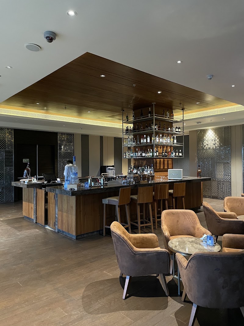 Cocktails & More Lounge And Bar - Fairfield by Marriott Jodhpur - Cocktails & More Lounge And Bar - Fairfield by Marriott Jodhpur opposite New High Court, near Shatabdi Circle, Vijay Raje Nagar, Meera Nagar, Jodhpur, Rajasthan 342013, India
