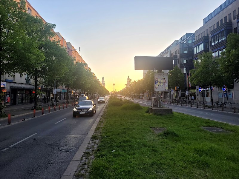 Volkshochschule Friedrichshain-Kreuzberg - Volkshochschule Friedrichshain-Kreuzberg Frankfurter Allee 37, 10247 Berlin-Bezirk Friedrichshain-Kreuzberg, Germany
