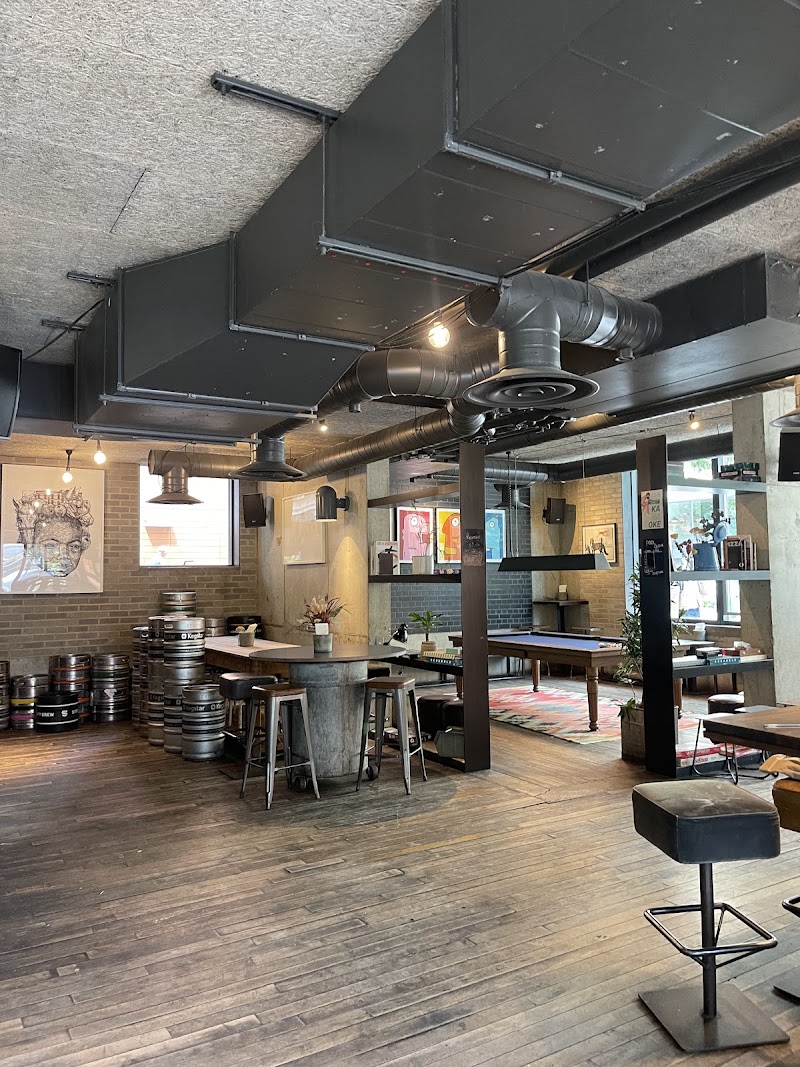 Heist Bank - Heist Bank 5 N Wharf Rd, London W2 1LA, UK
