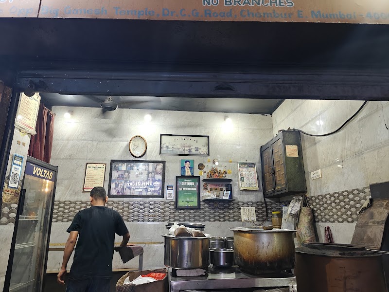 Sainath Dhaba - Sainath Dhaba 2VWW+CW7, CG Rd, opp. Ganesh Mandir, Chembur Camp, Indira Nagar, Chembur, Mumbai, Maharashtra 400074, India
