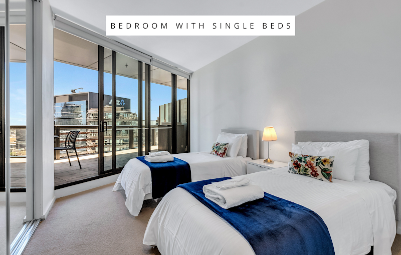 Melbourne Lifestyle Apartments - Best Views on Collins - Melbourne Lifestyle Apartments - Best Views on Collins 893A Collins St, Docklands VIC 3008, Australia