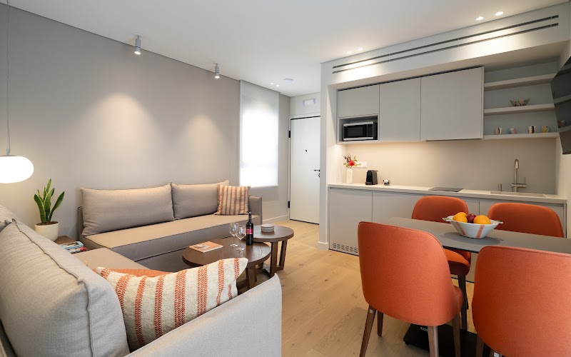 Trilogia Suites - Trilogia Suites, Solonos 96, Athina 106 79, Greece