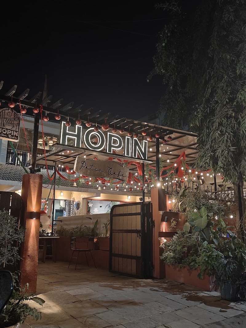 Hopin - Patio Cafe - Hopin - Patio Cafe 17/2, New Palasia, Indore, Madhya Pradesh 452001, India