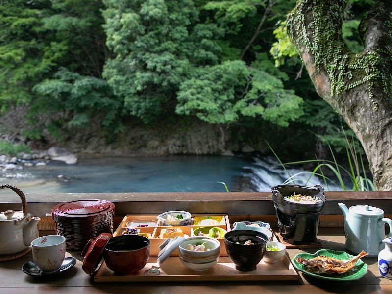 Shiunso - Shiunso, 92 Tōnosawa, Hakone, Ashigarashimo District, Kanagawa 250-0315, Japan