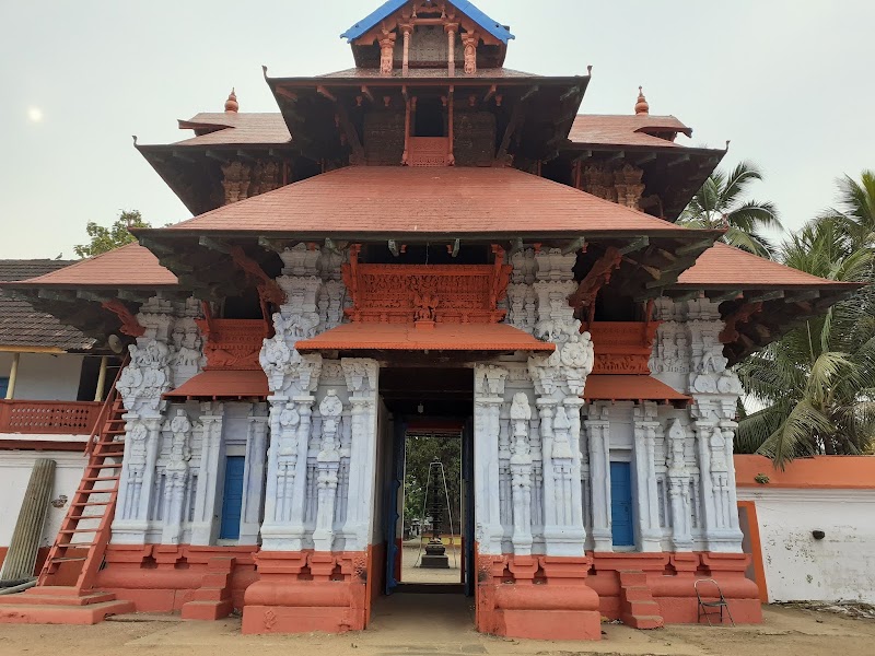 Sree Poornathrayeesa Temple Thrippunithura