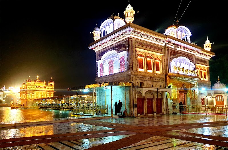 Sri Harmandir Sahib - Sri Harmandir Sahib Atta Mandi, Katra Ahluwalia, Amritsar, Amritsar Cantt., Punjab 143006, India