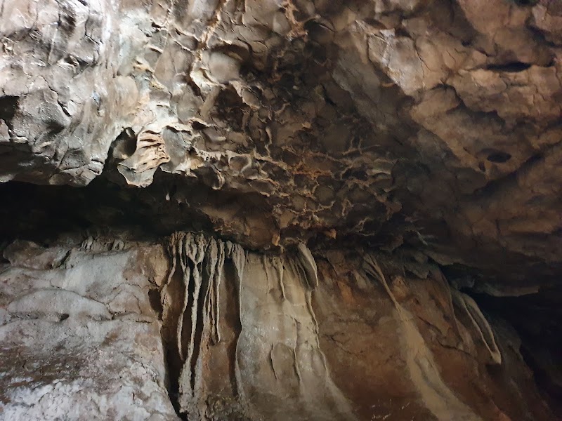 Arwah Cave - Arwah Cave 7PXG+CGH, Sohra, Meghalaya 793108, India